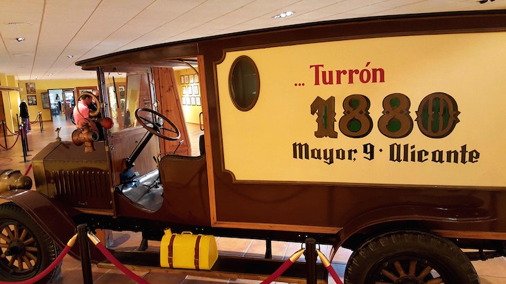 Carro Museo del Turrón - Jijona - Alicante - Espanha © Viaje Comigo