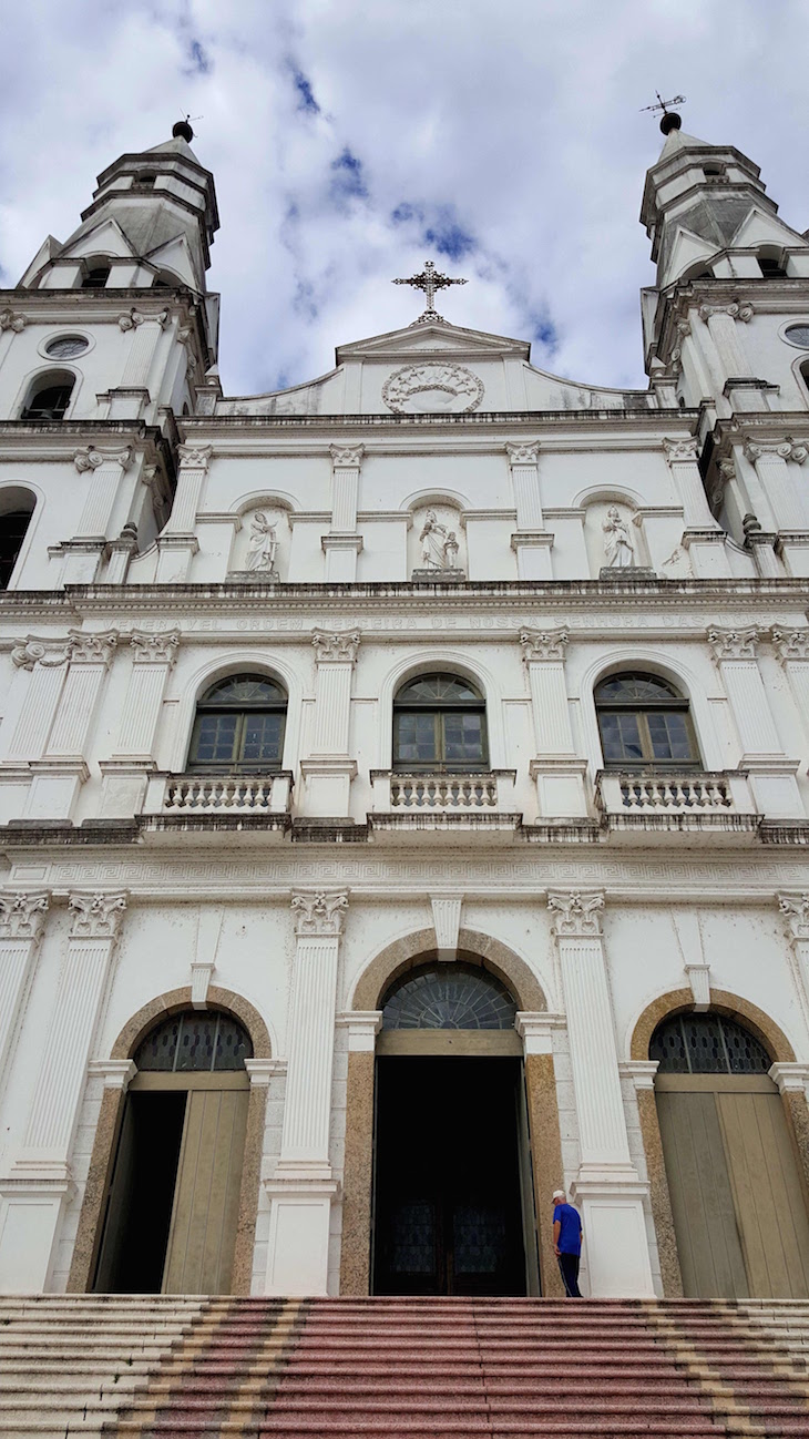 Igreja Nossa Senhora das Dores Porto Alegre - Brasil © Viaje Comigo