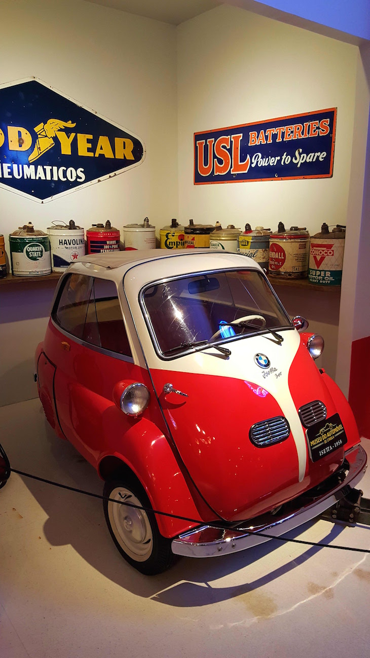 Isetta - Museu do Automóvel de Canela, Rio Grande do Sul, Brasil © Viaje Comigo