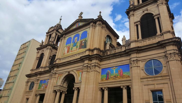 Catedral Metropolitana de Porto Alegre - Rio Grande do Sul - Brasil © Viaje Comigo