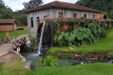 Na Casa da Erva Mate - Bento Goncalves - RS - Brasil © Vaje Comigo