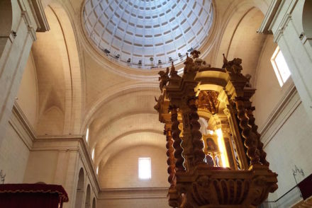 Catedral San Nicolás de Bari, Alicante, Espanha © Viaje Comigo