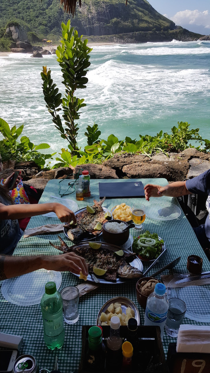 Almoço no Mirante da Prainha - Rio de Janeiro © Viaje Comigo