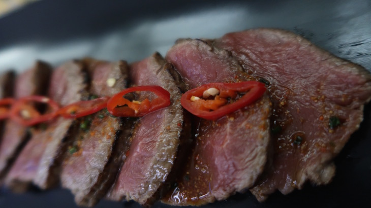 Tataki de bife - Sushi Store, Avenida da Boavista, Porto © Viaje Comigo