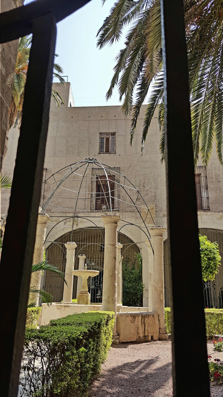 Catedral San Nicolás de Bari, Alicante, Espanha © Viaje Comigo