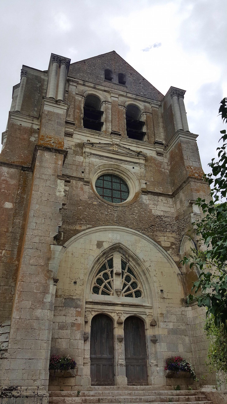 Igreja em Saint-Dyé-Sur-Loire - Vale do Loire - França © Viaje Comigo