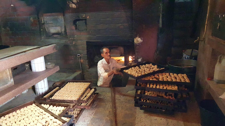 Forno da Patisserie Bennis Habous, Casablanca, Marrocos © Viaje Comigo