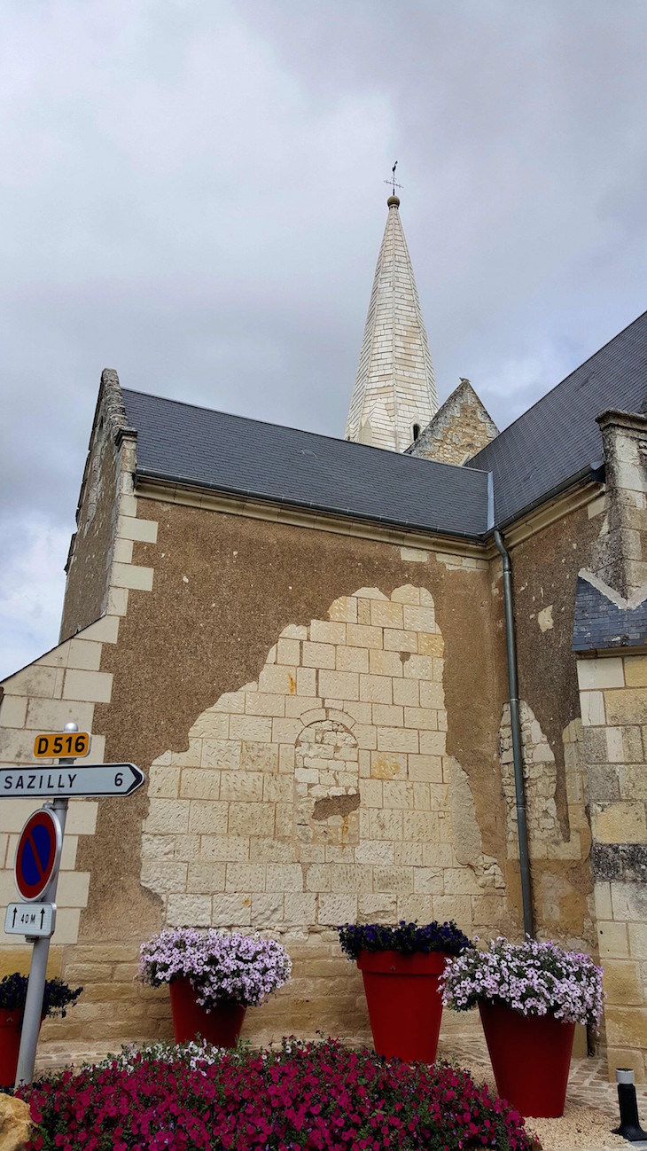 Église Saint Hilaire - Lémére - França © Viaje Comigo