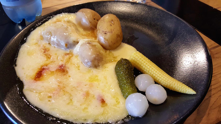 Restaurante Fábrica da Raclette - Zurique - Suíça © Viaje Comigo