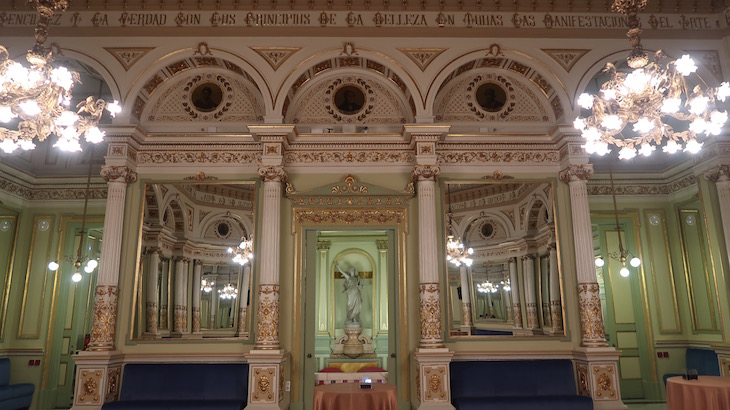 Sala dos Espelhos - Gran Teatre del Liceu, Barcelona © Viaje Comigo