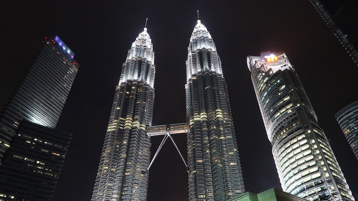 Torres Petronas - Kuala Lumpur - Malásia © Viaje Comigo