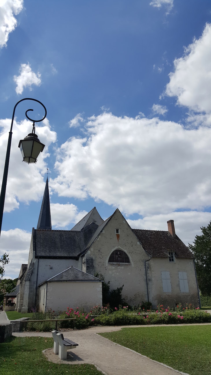 Igreja de Saint Etienne, Cheverny, Vale do Loire, © Viaje Comigo
