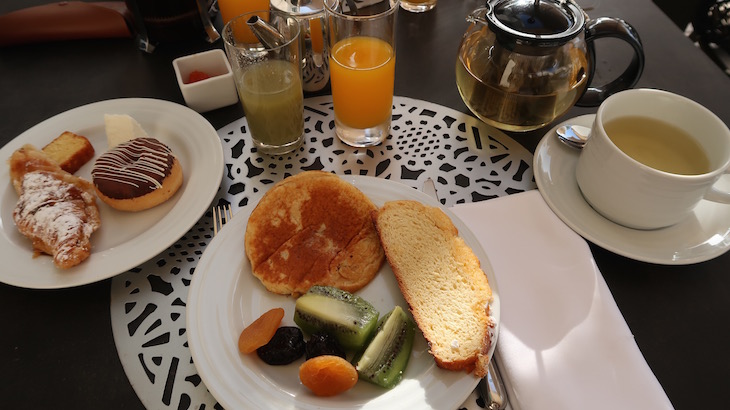 Pequeno-almoço do Anantara Vilamoura Algarve Resort © Viaje Comigo