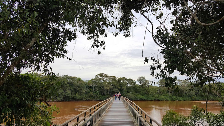 No caminho para Garganta del Diablo - Cataratas del Iguazú, Argentina © Viaje Comigo