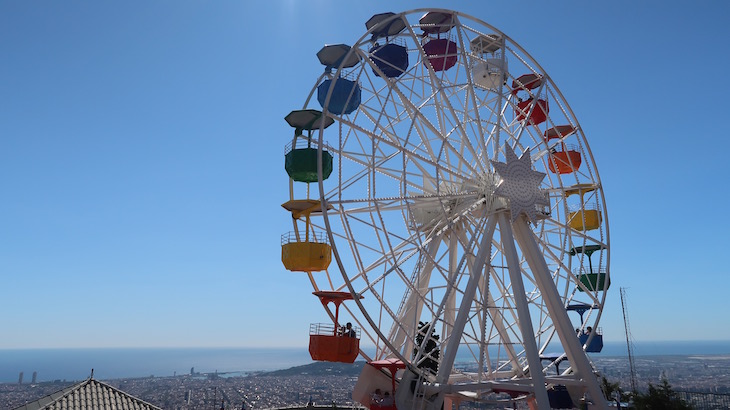 Roda gigante - Parque Tibidabo - Barcelona © Viaje Comigo