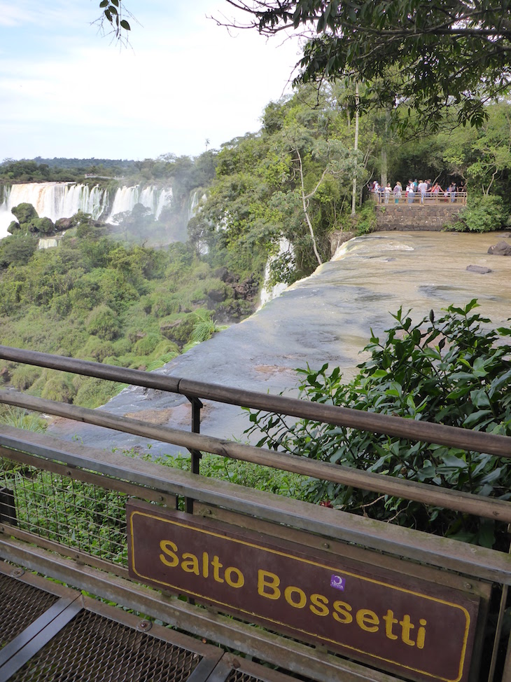 Lado Argentino: Cataratas del Iguazú, Argentina © Viaje Comigo