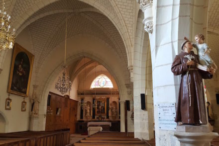 Igreja de Saint Etienne, Cheverny, Vale do Loire, © Viaje Comigo