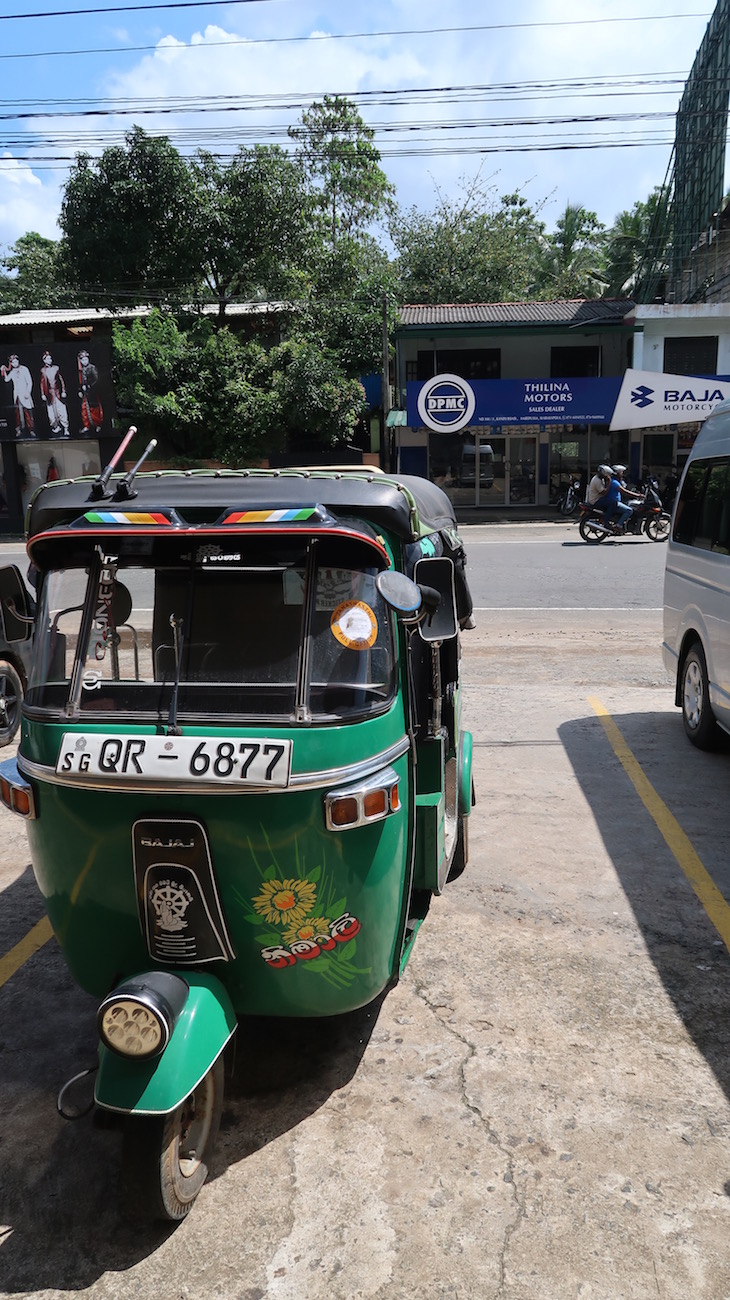 Oficina de Tuk Tuk no Sri Lanka © Viaje Comigo