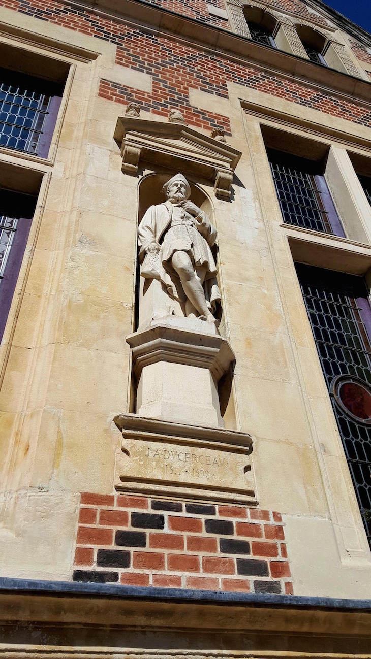 Hôtel Groslot, Orleães, França © Viaje Comigo