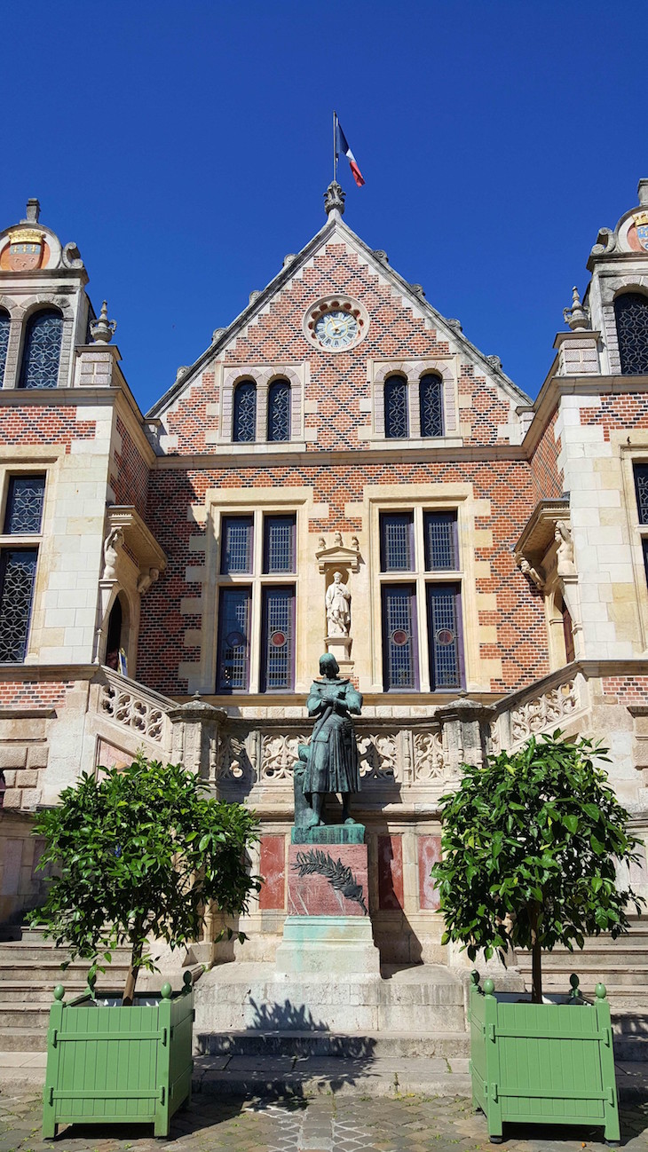 Hôtel Groslot, Orleães, França © Viaje Comigo