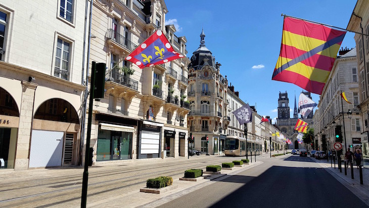 Cidade de Orleães, Vale do Loire, França © Viaje Comigo