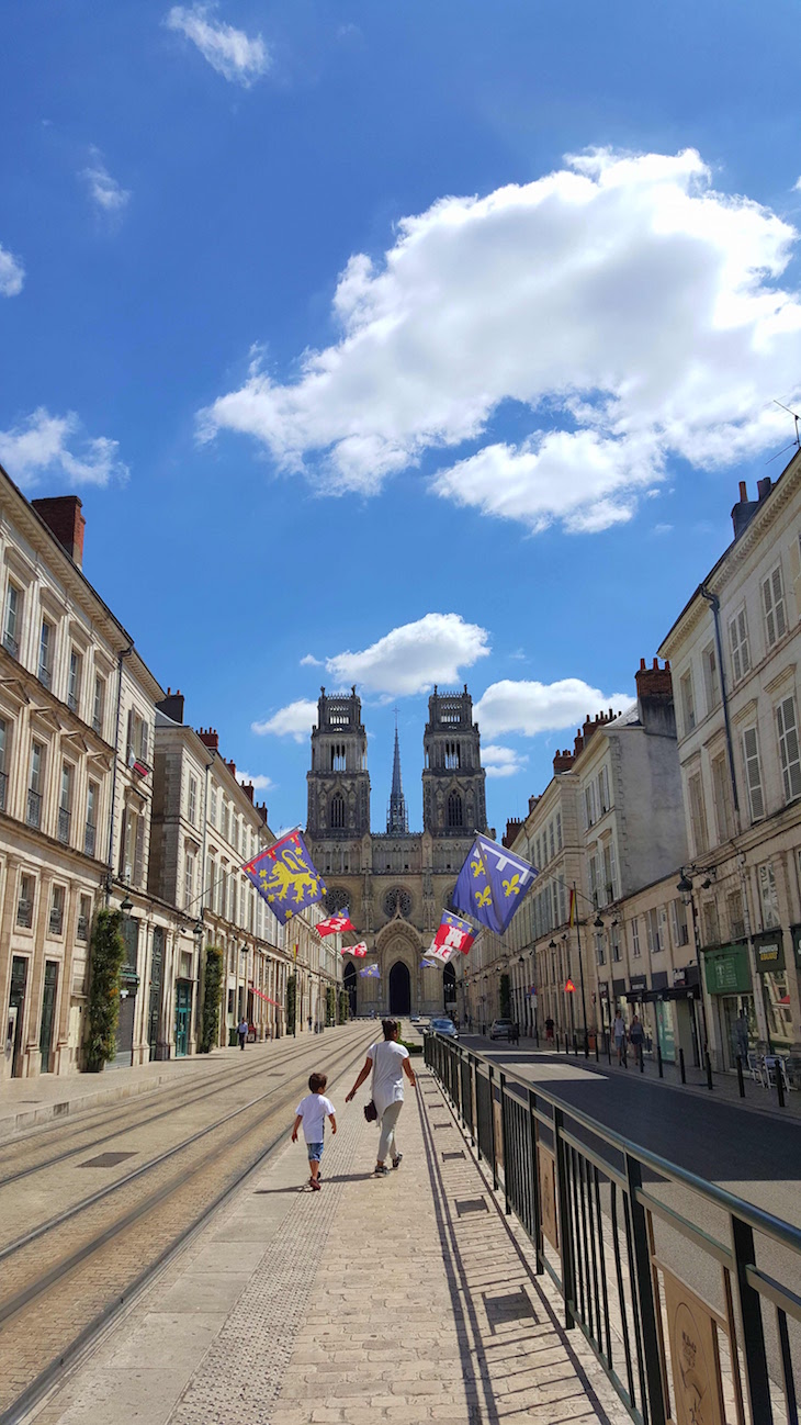 Cidade de Orleães, Vale do Loire, França © Viaje Comigo