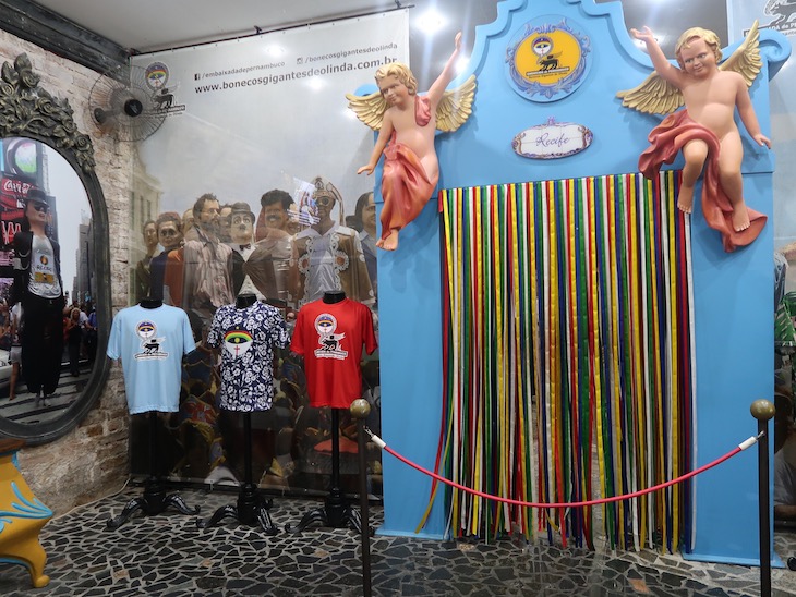 Embaixada de Pernambuco - Bonecos Gigantes de Olinda - Recife, Brasil © Viaje Comigo
