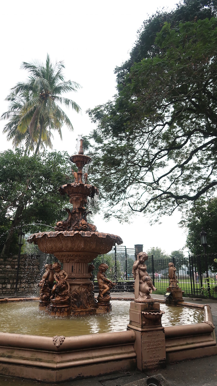 Templo da Relíquia do Dente Sagrado, Kandy, Sri Lanka © Viaje Comigo