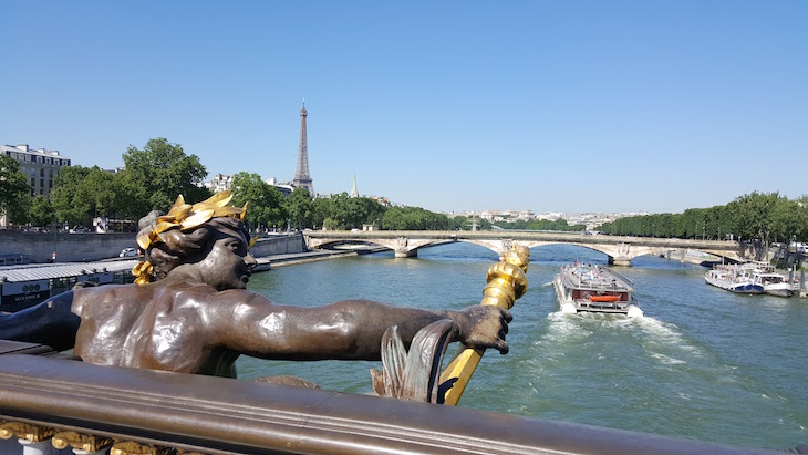 Ponte Alexandre III, Paris, França © Viaje Comigo