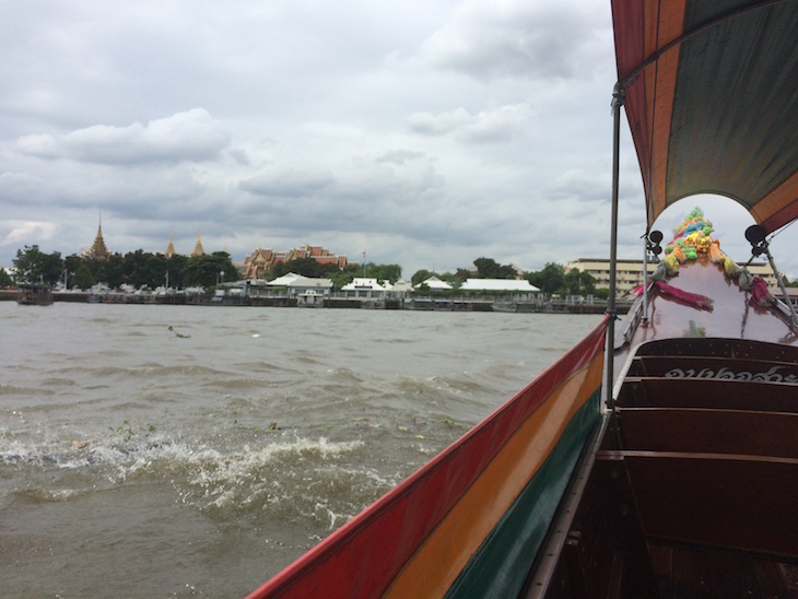 Viagem de Barco em Banguecoque, Tailândia © Viaje ComigoViagem de Barco em Banguecoque, Tailândia © Viaje Comigo