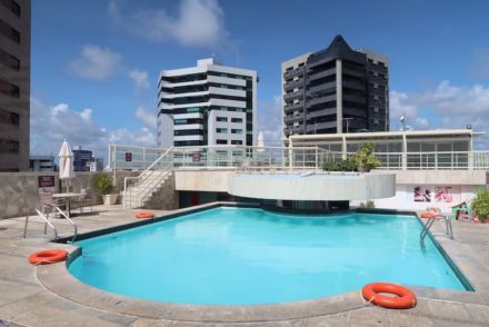 Piscina do Hotel Atlante Plaza - Recife - Brasil ©Viaje Comigo