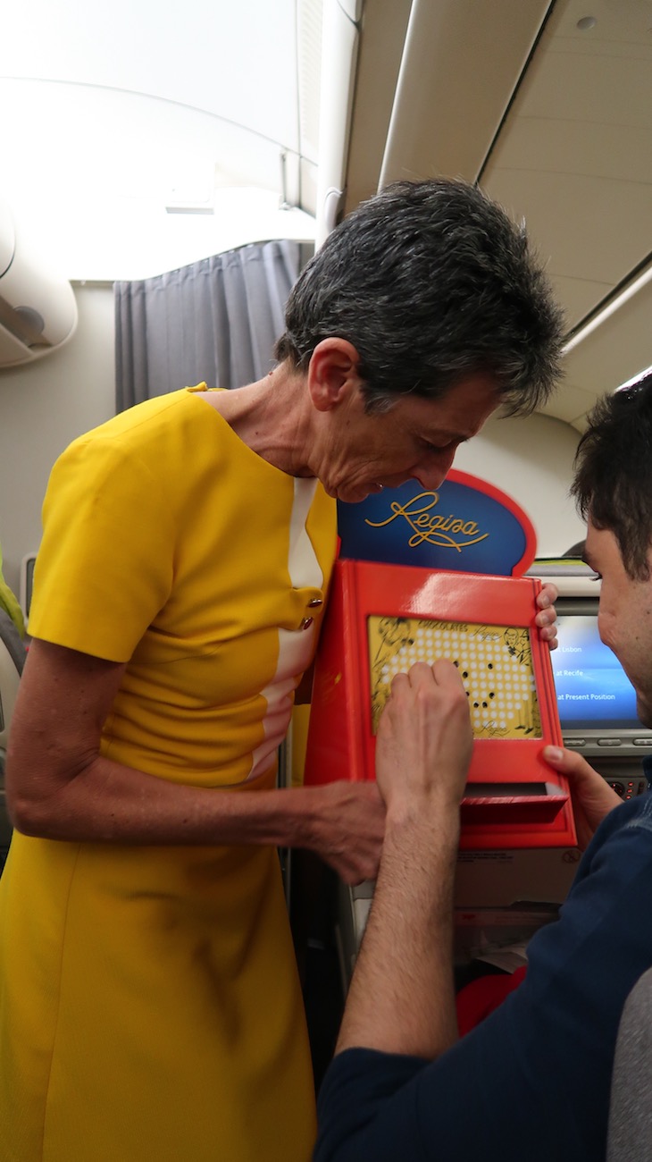 Rosa Mota com o "fura" - Retrojet TAP para Recife © Viaje Comigo