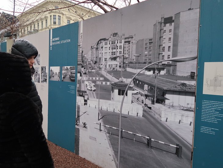 Checkpoint Charlie - Black Box Cold War - Berlim © Viaje Comigo