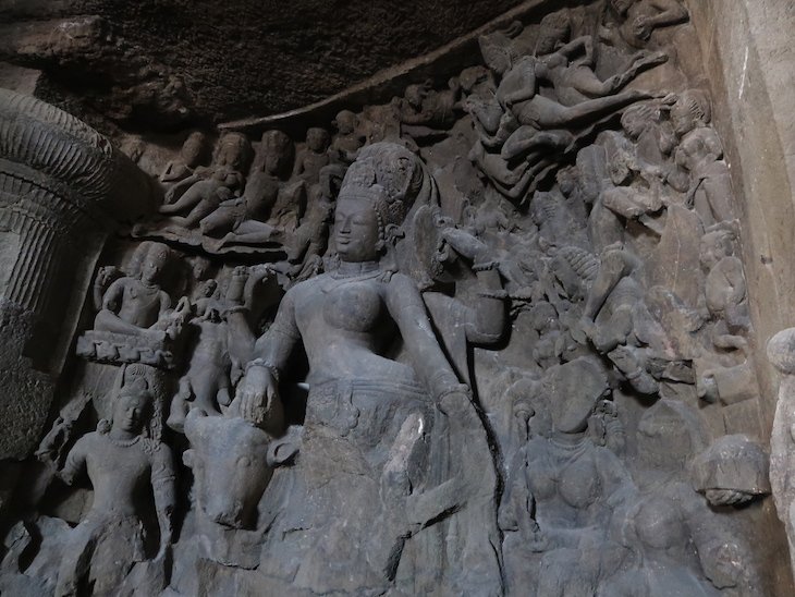 Elephanta Caves - Grutas de Elefanta - Bombaim - India © Viaje Comigo