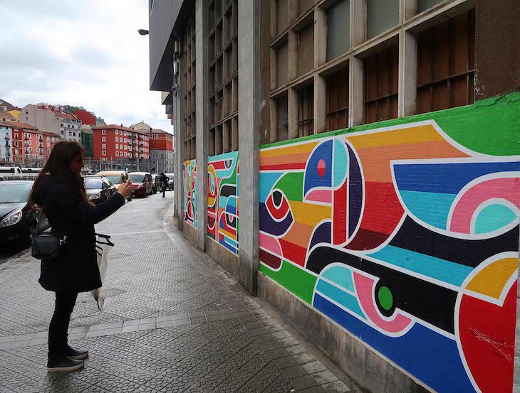 Arte urbana em Bilbau, País Basco © Viaje Comigo