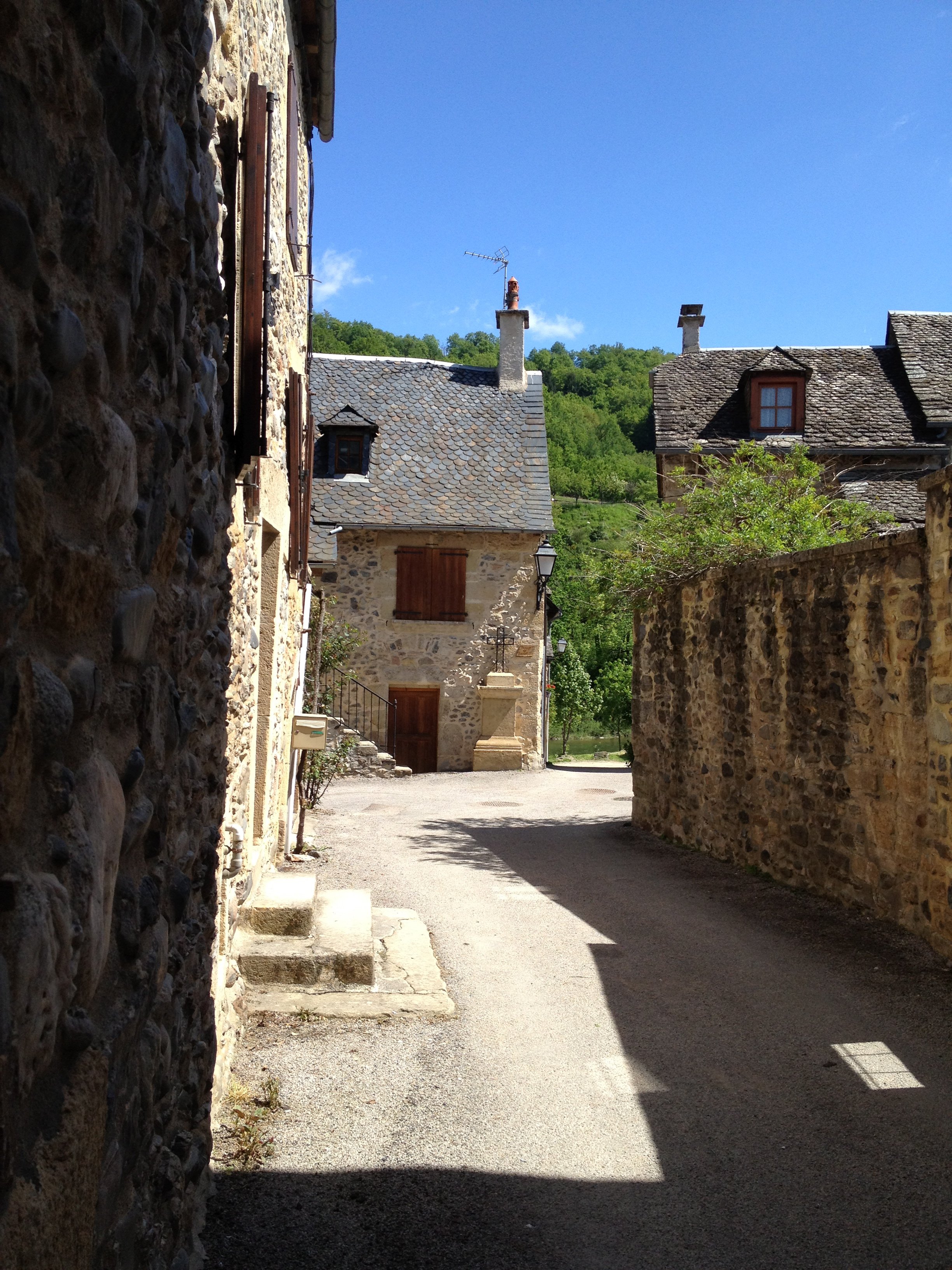 Sainte Eulalie d’Olt - Aveyron - França © Viaje Comigo