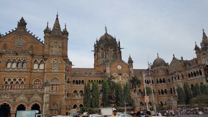 Estação Chhatrapati Shivaj - Victoria Terminus - Bombaim - Índia © Viaje Comigo