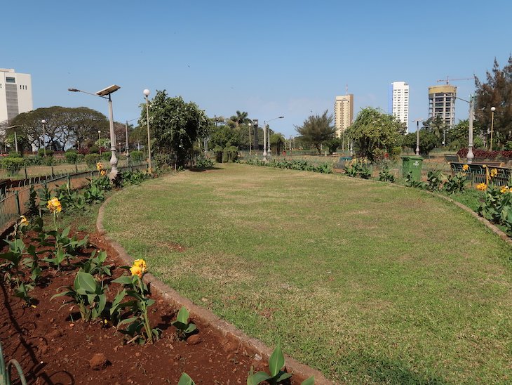 Jardins Suspensos - Hanging Gardens - Bombaim - India © Viaje Comigo