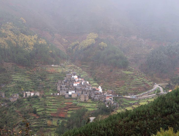 Piódão - Aldeias Históricas de Portugal © Viaje Comigo