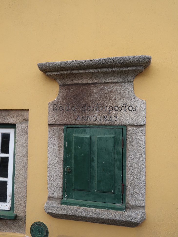 Casa da Roda dos Expostos Almeida - Portugal © Viaje Comigo