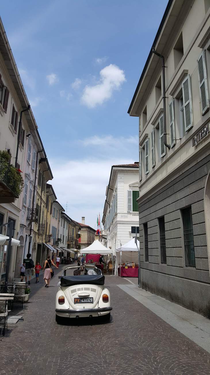 Ruas de Vigevano - Itália © Viaje Comigo