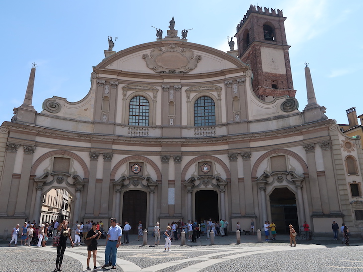 Catedral de Vigevano - Itália © Viaje Comigo.