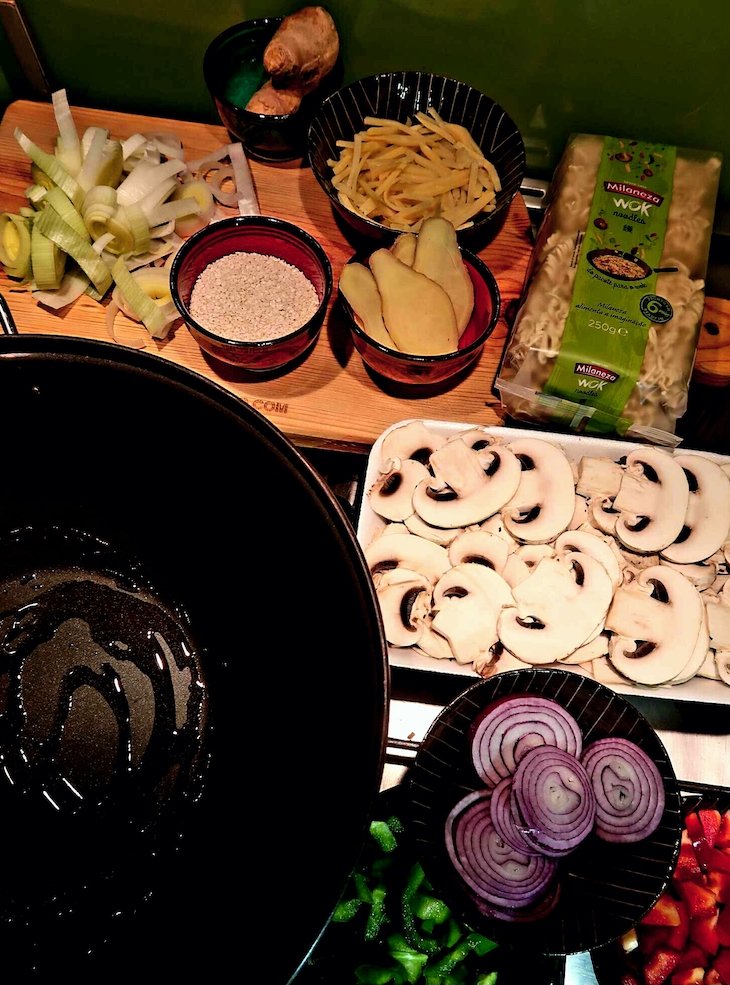 Ingredientes para fazer os noodles da Milaneza © Viaje Comigo