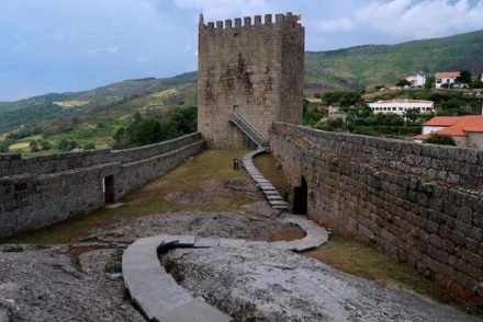 Castelo de Linhares - Aldeias Históricas de Portugal @ Viaje Comigo