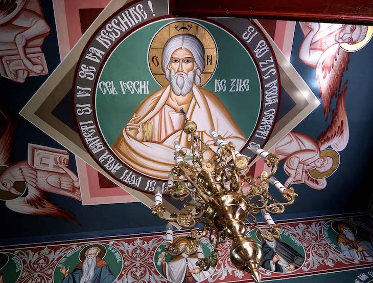 Igreja de Sfantu Gheorghe - Roménia © Viaje Comigo