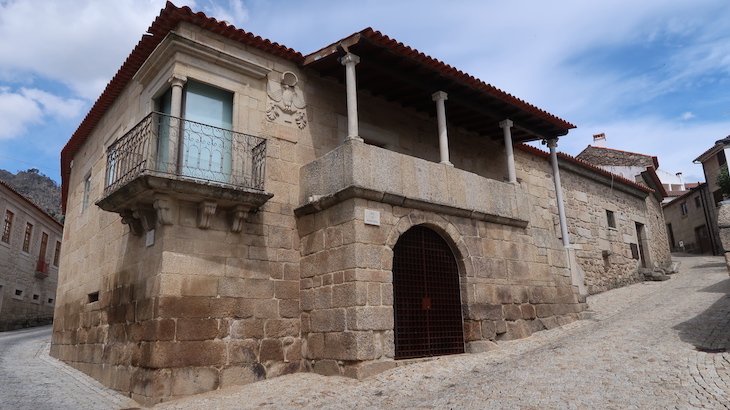 Aldeia Histórica de Castelo Novo - Portugal © Viaje Comigo