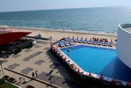 Piscina do Zenith - Top Country Line - Conference & Spa Hotel - Mamaia - Roménia © Viaje Comigo