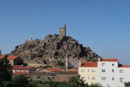 Torre do Relógio - Mêda - Portugal © Viaje Comigo