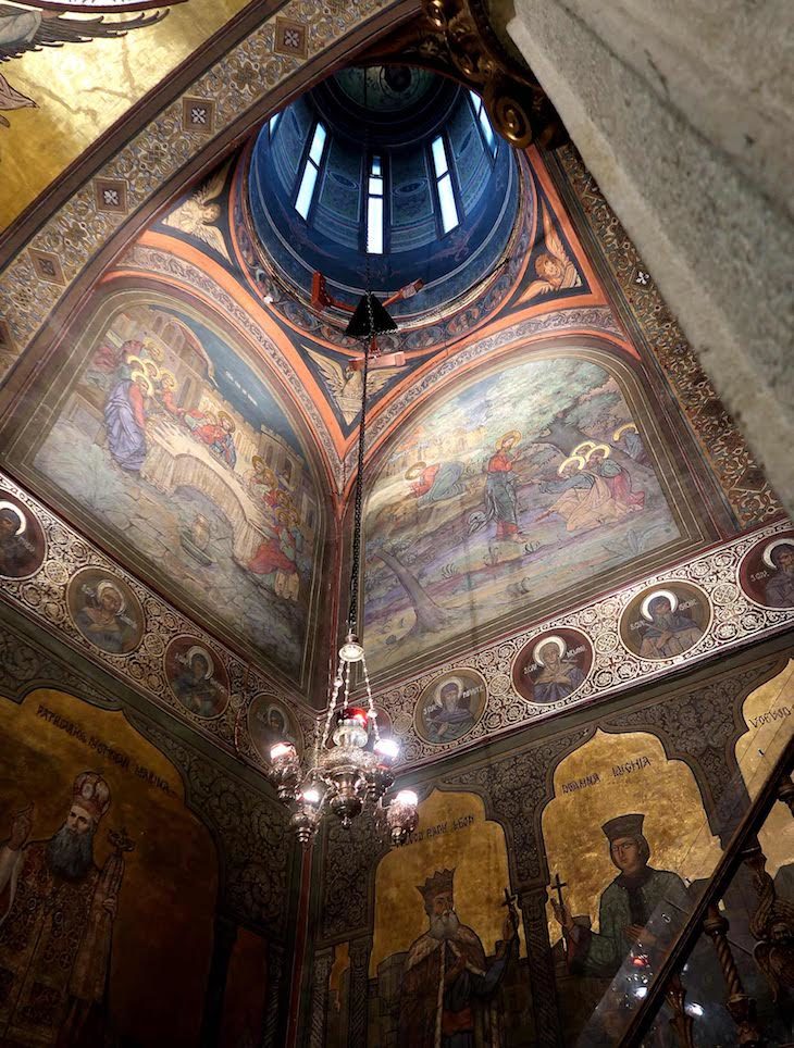 Catedral Patriarcal - Bucareste - Roménia © Viaje Comigo