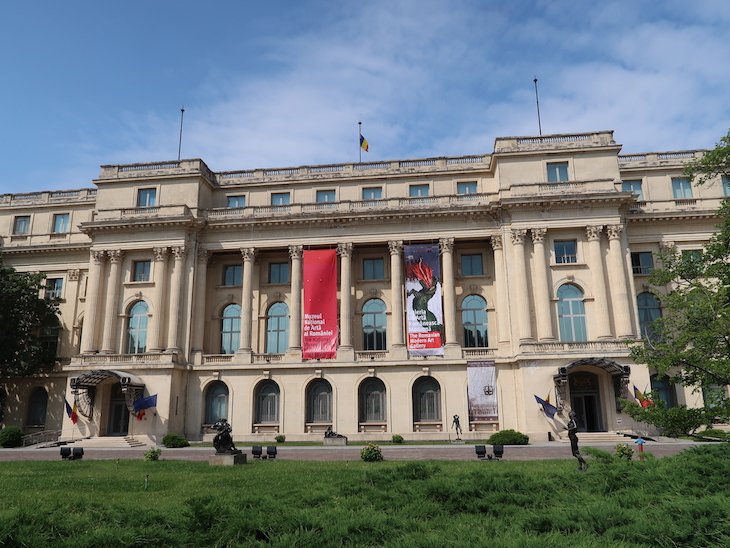 Museu Nacional de Arte, Bucareste - Roménia © Viaje Comigo